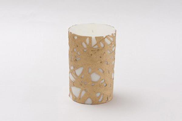 クリスマスツリーのオーナメントや、食卓を彩る器を集めた「飾る 彩る クリスマス展」開催。ワークショップも