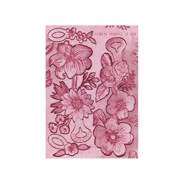 クリスマスツリーのオーナメントや、食卓を彩る器を集めた「飾る 彩る クリスマス展」開催。ワークショップも