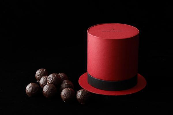 パレスホテル東京に、バレンタイン限定の大人のスイーツ7種が登場！室数限定の宿泊プランも