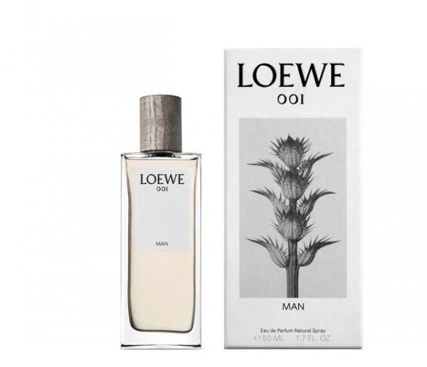 ジョナサン・アンダーソンが初めて手掛けたロエベのフレグランス「LOEWE 001」発売