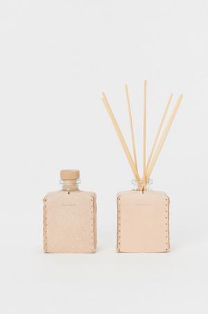 エンダースキーマから初のウエアが登場、17SS“Y”コレクション展開スタート