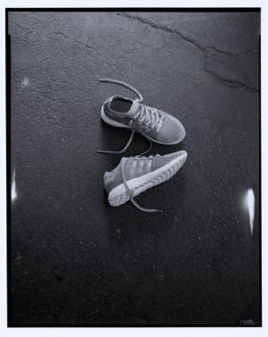 アディダス オリジナルス「EQT」とヒップホップアーティスト、プシャ・Tのコラボ第3弾が本日発売