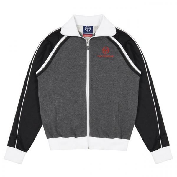 ゴーシャ ラブチンスキーとアンタイ ソーシャル ソーシャル クラブのDSM限定アイテム発売