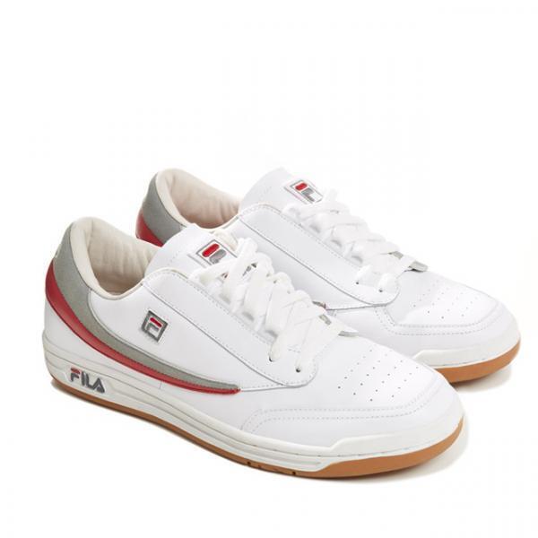 ゴーシャ ラブチンスキーとアンタイ ソーシャル ソーシャル クラブのDSM限定アイテム発売