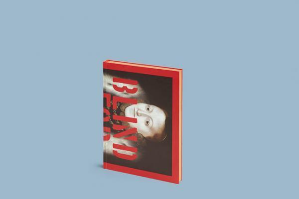 グッチ、1,000部限定の写真集を発売！17年ウィメンズクルーズコレクションの舞台裏を収録