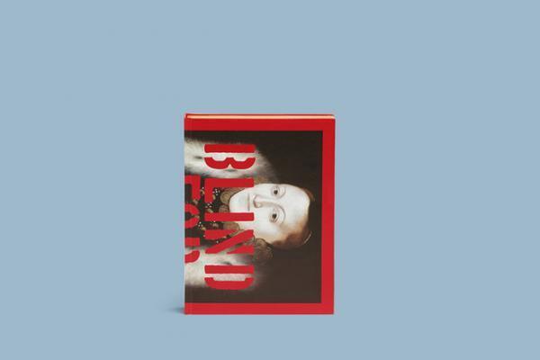 グッチ、1,000部限定の写真集を発売！17年ウィメンズクルーズコレクションの舞台裏を収録