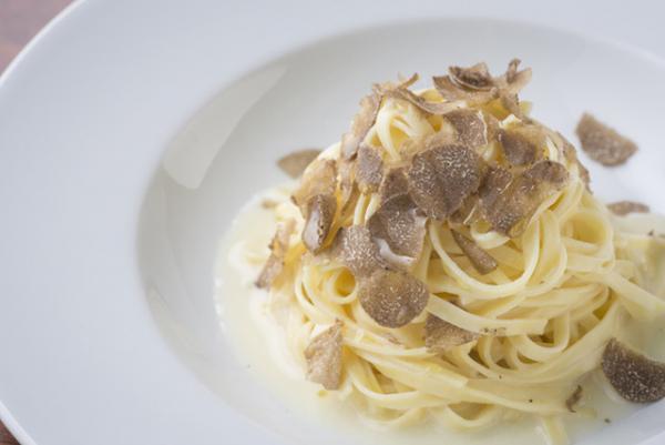 熱々とろっとろのチーズや、“肉の日”食べ放題...グランドハイアット東京の冬限定メニュー