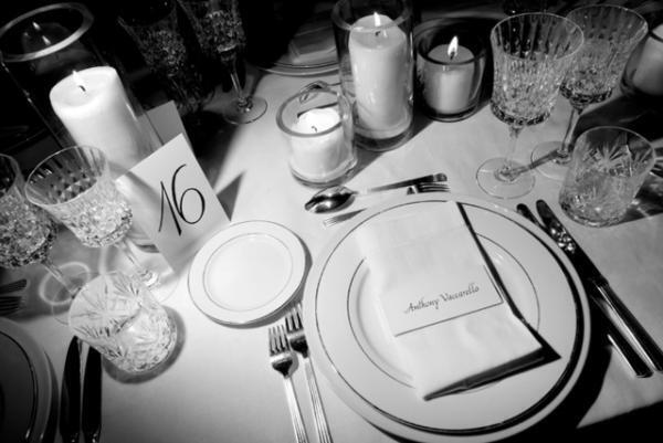 サンローランがマイアミの巨大アートフェアにて特別なディナーを主催、ピカソの孫娘へ敬意