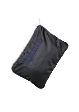 サカイ × ポーターに新作バッグ！トート、クラッチ、デイパックの全3型