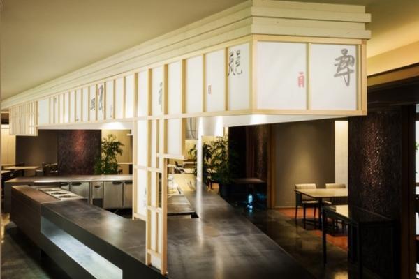 山口晃×道後温泉、アートフェスティバル「道後アート2016」で時空を超えた街歩き