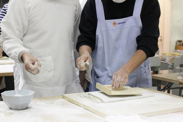 【HOHO#004 Report】新蕎麦の季節、「三合菴」店主・加藤さんをホストに蕎麦打ちワークショップが開催されました！