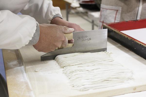 【HOHO#004 Report】新蕎麦の季節、「三合菴」店主・加藤さんをホストに蕎麦打ちワークショップが開催されました！