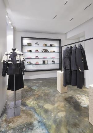 シャネルがパリの国家遺産の邸宅に期間限定ブティックをオープン