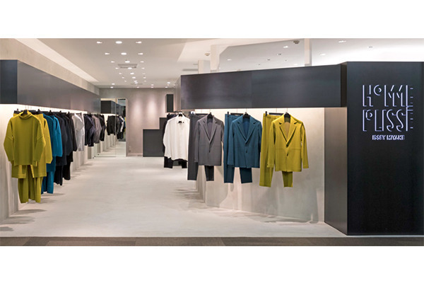 オム プリッセ イッセイ ミヤケが福岡空港に新店オープン！店舗デザインは深澤直人