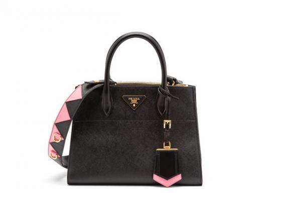 プラダ、17年春夏の新作「プラダ パラディグムバッグ」を発売
