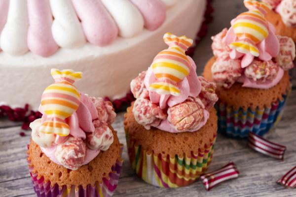 苺づくしのデザートサーカス!?夢のようなヒルトン東京のストロベリーデザートブッフェ