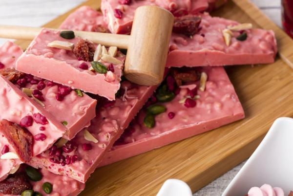 苺づくしのデザートサーカス!?夢のようなヒルトン東京のストロベリーデザートブッフェ