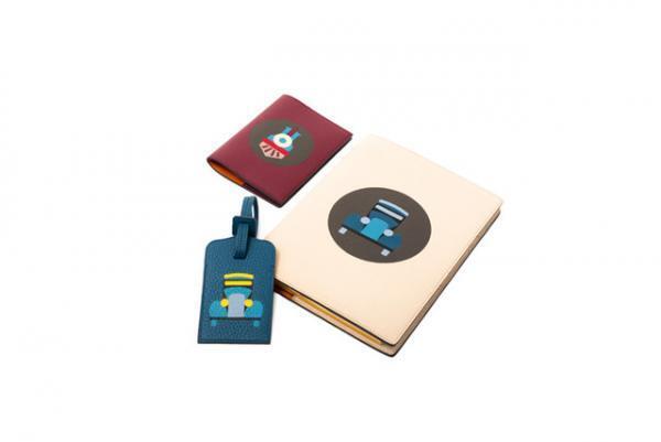 モワナがクリスマスアイテムを発売、オーナメントのようなバッグやスモールレザーグッズなど