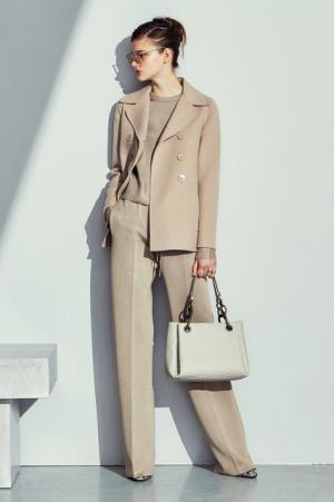 ボッテガ・ヴェネタから17年アーリーフォールコレクションが到着