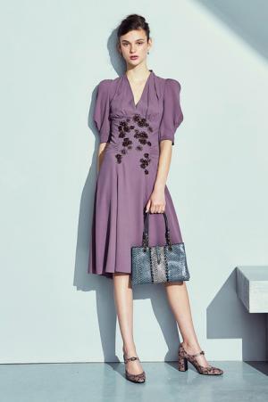 ボッテガ・ヴェネタから17年アーリーフォールコレクションが到着