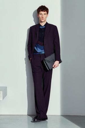 ボッテガ・ヴェネタから17年アーリーフォールコレクションが到着