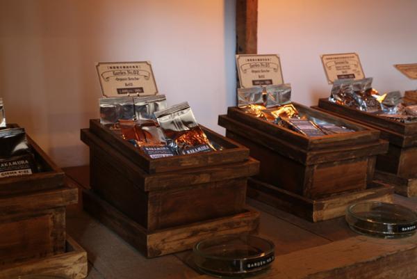 代々木VILLAGEでお茶とパン＆焼菓子を楽しむクリスマスイベントでほっと温まる