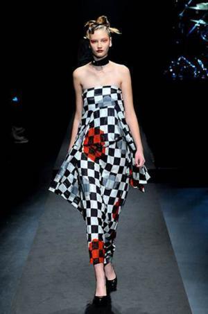 X-JAPANのYOSHIKIがデザインする魅惑の“ドレスキモノ”が新宿伊勢丹へ一堂に