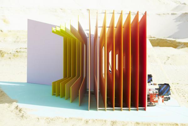 ステラ・ジャン×ユナイテッド カラーズ オブ ベネトン、特別なニットコレクションを発売