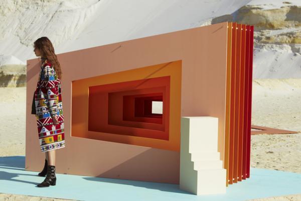 ステラ・ジャン×ユナイテッド カラーズ オブ ベネトン、特別なニットコレクションを発売