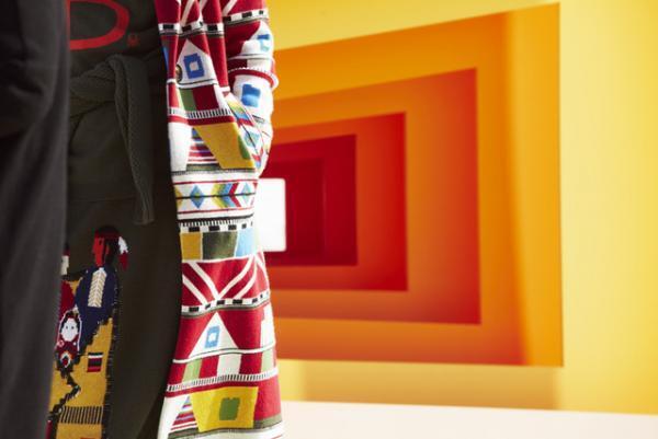 ステラ・ジャン×ユナイテッド カラーズ オブ ベネトン、特別なニットコレクションを発売