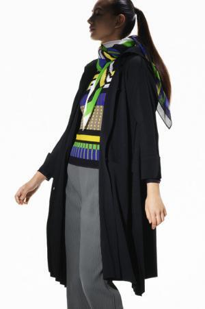 ミー イッセイ ミヤケが17春夏コレクションのテーマは“CARIBBEAN HOLIDAY”