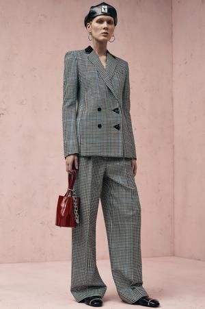 アレキサンダー ワン×カンゴール(R)の限定ハンチングキャップ発売