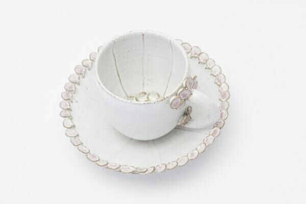 petal cup and saucer 2016 ceramic h. 9.0 × φ 14.0 cm