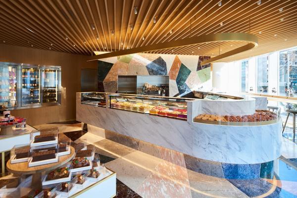 ピエール・エルメ・パリ 青山がリニューアルオープン、“Heaven”で作りたてのデセールを召し上がれ