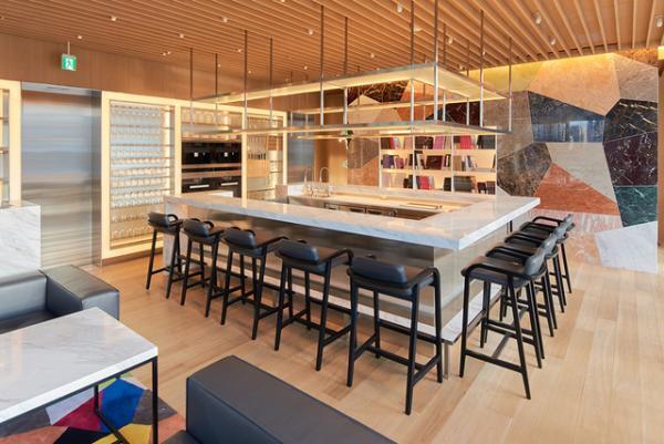 ピエール・エルメ・パリ 青山がリニューアルオープン、“Heaven”で作りたてのデセールを召し上がれ