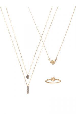 いよいよクリスマス！アクセサリーの人気モチーフは？伊勢丹新宿店で聞いたギフトトレンド【初級編】