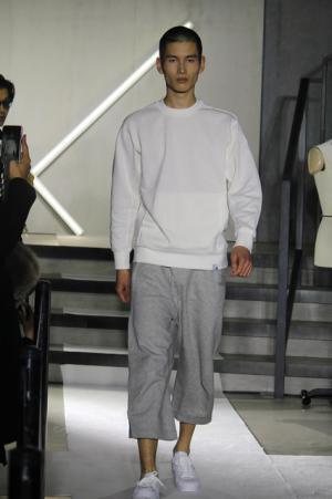 アディダス オリジナルス、新アパレルコレクション「XBYO」発売。日本が誇るパターン技術、素材を採用