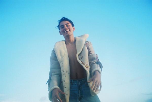 表参道ロケットで気鋭ビジュアルアーティスト・タカコノエルがインスタレーション展を開催