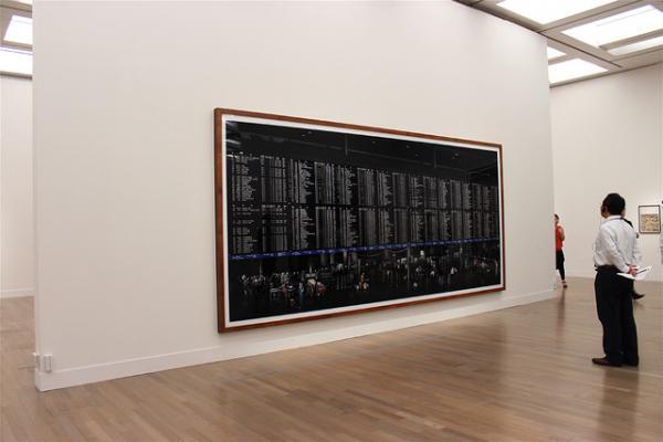 アンドレアス・グルスキーの巨大写真展。国立新美術館でスタート