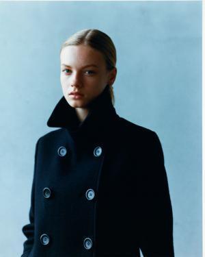 ワールド、装い新たに「ワールドベーシックス」来春夏スタート。“更新するベーシック”打ち出す