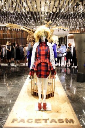 ファセッタズム初の単独ポップアップショップを伊勢丹で開催