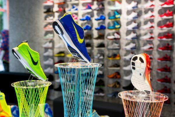 スニーカー360足が埋め尽くす！アトモス新コンセプトショップがオープン