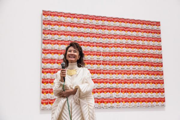 ポップ・アート展スタート！ウォーホルが描いた日本人女性がキャンベル缶と共に来日