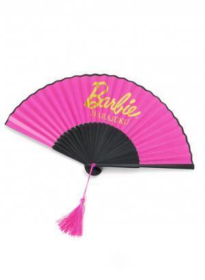 バービーがアパレル本格展開。「モトナリオノ」デザイナーを起用