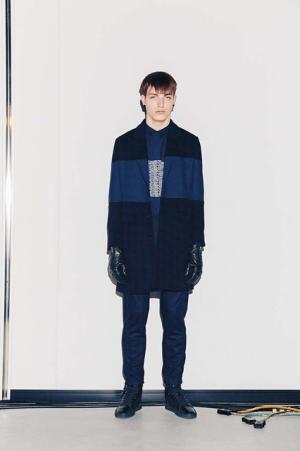 リベルム・アルビトリウム、初ポップアップストアを阪急メンズ東京にオープン