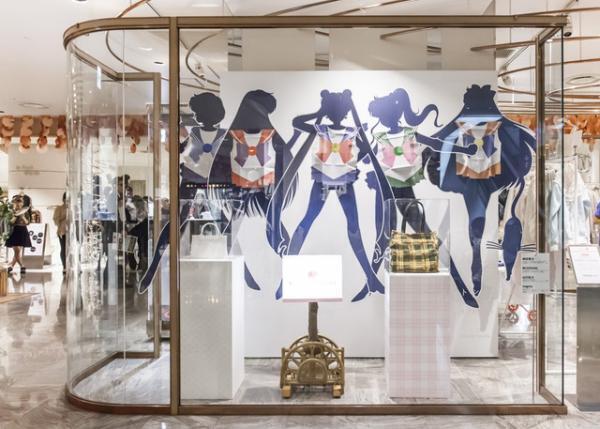 ケイスケカンダ×セーラームーンコラボ初公開、山口壮大ディレクションのイベントが伊勢丹新宿でスタート