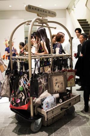 エルメの妻バーバラ・リール、ヴィアバス代官山に限定出店