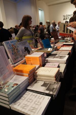 美術出版の未来を探る「ロンドン・アートブックフェア2013」