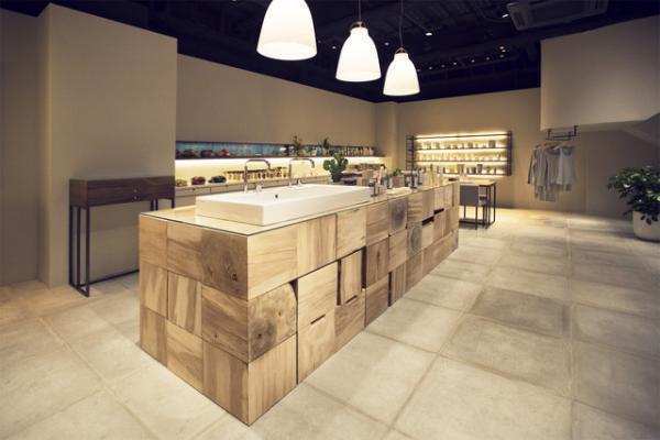 スリー旗艦店、青山に3日オープン。グッズ、飲食、スパでライフスタイル提案
