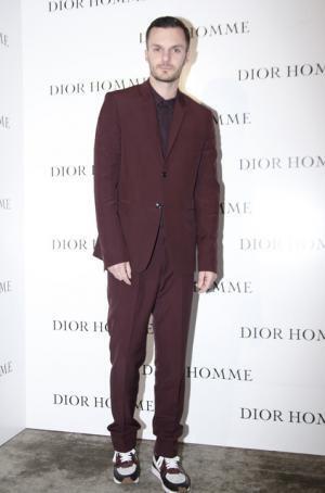 ディオールオム表参道でインスタレーション公開中、クリス・ヴァン・アッシュも来日